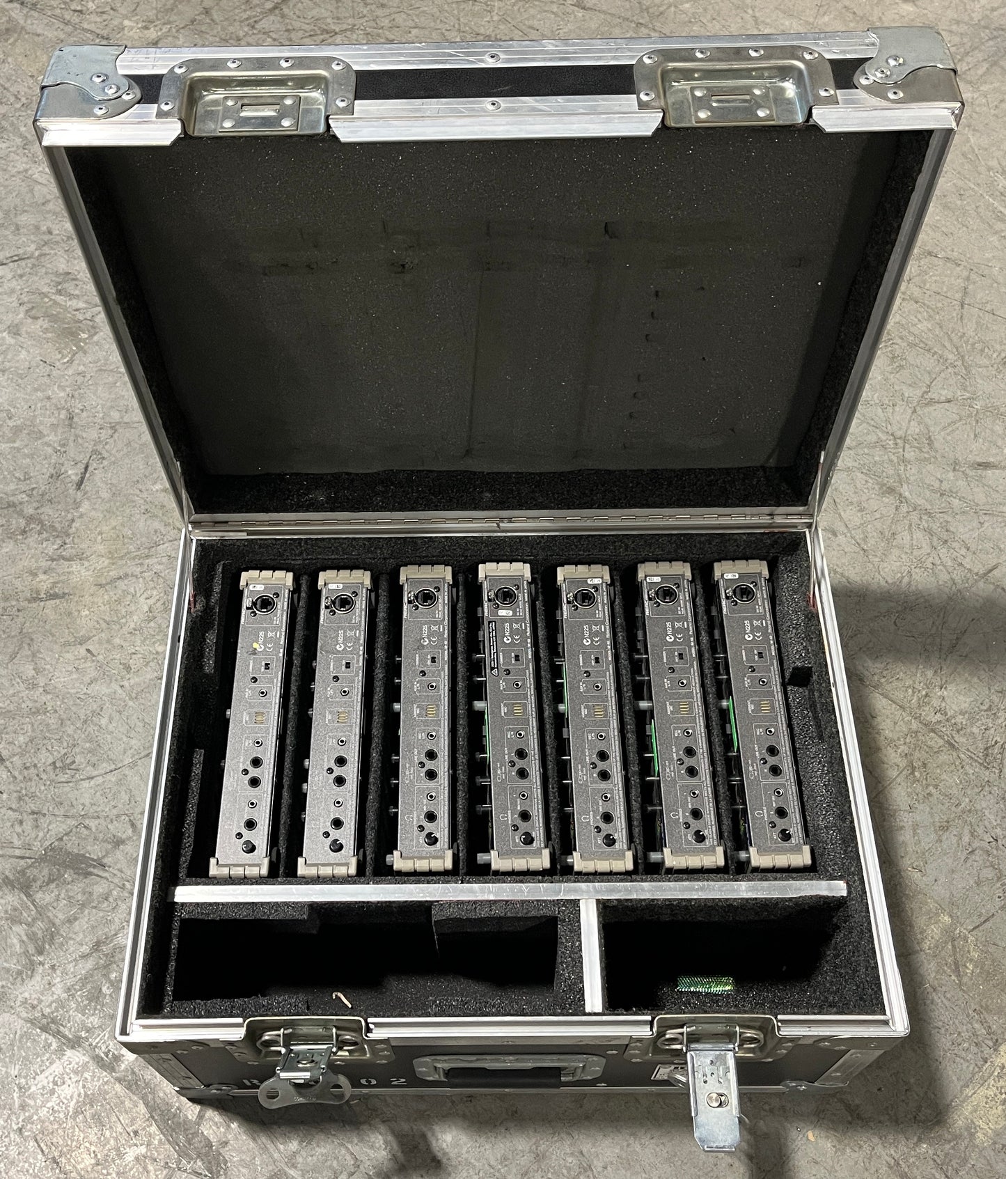 Roland M-48 Live Personal Mixer, Roland M-48, Roland Personal Mixer, M48 Mixer, Roland M48 Personal Mixer Lot, Personal Mixer Lot. We Sell Professional Audio Equipment. Audio Systems, Amplifiers, Consoles, Mixers, Electronics, Entertainment, Live Sound.
