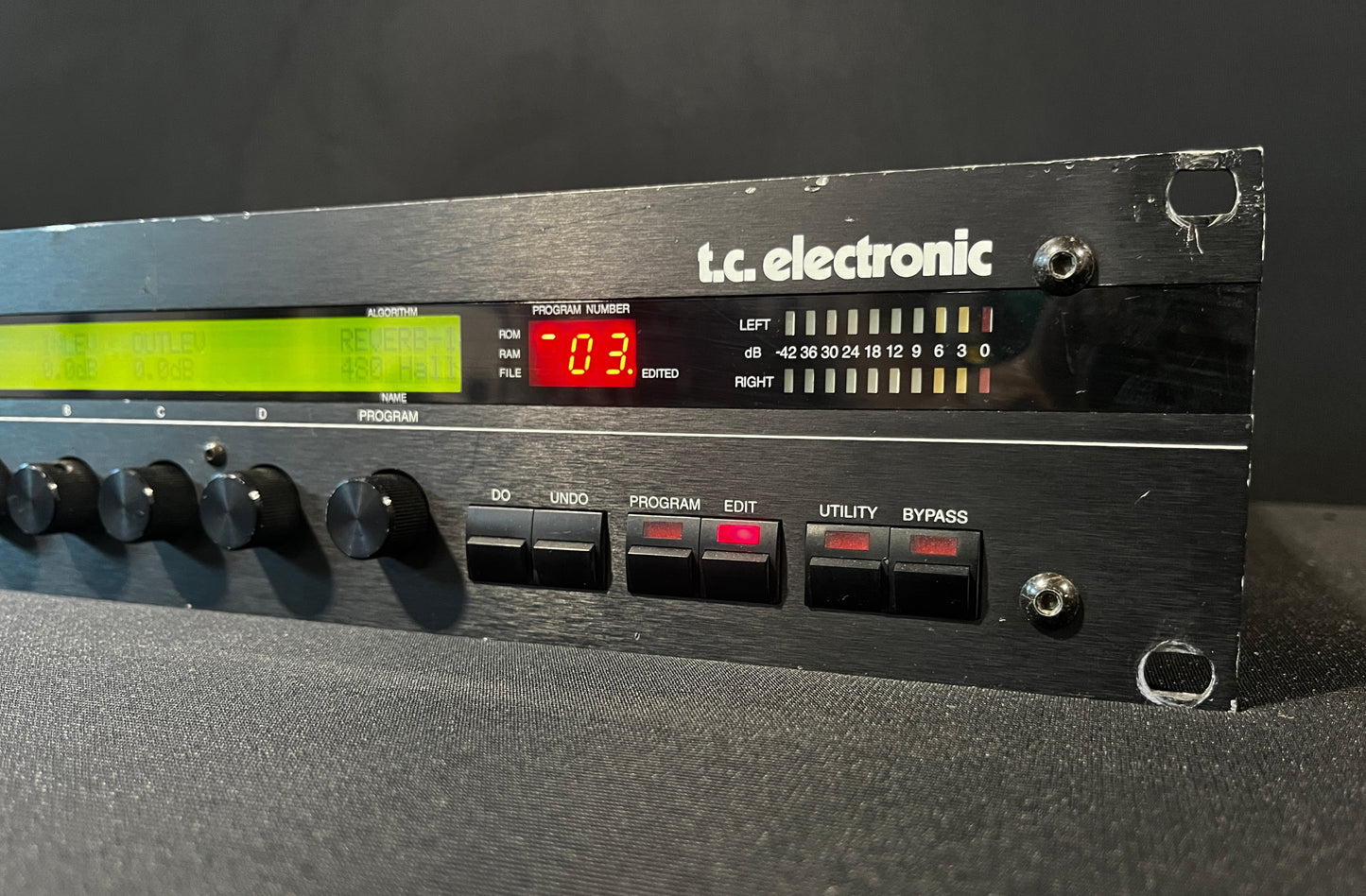 tc electronic M5000 Digital Audio Mainframe, tc electronic M5000, M5000 Digital Audio Mainframe, tc electronic effects processor, TC Electronic M5000. We Sell Professional Audio Equipment. Audio Systems, Amplifiers, Consoles, Mixers, Electronics, Entertainment, Live Sound.