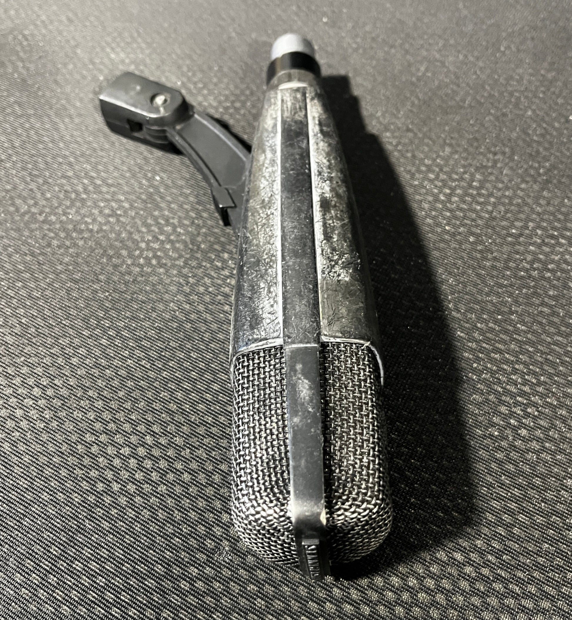 Sennheiser MD 421 Dynamic Cardioid Microphone, Sennheiser MD 421, Sennheiser MD421, Sennheiser Dynamic Mic, Sennheiser Microphones. We Sell Professional Audio Equipment. Audio Systems, Amplifiers, Consoles, Mixers, Electronics, Entertainment, Live Sound.