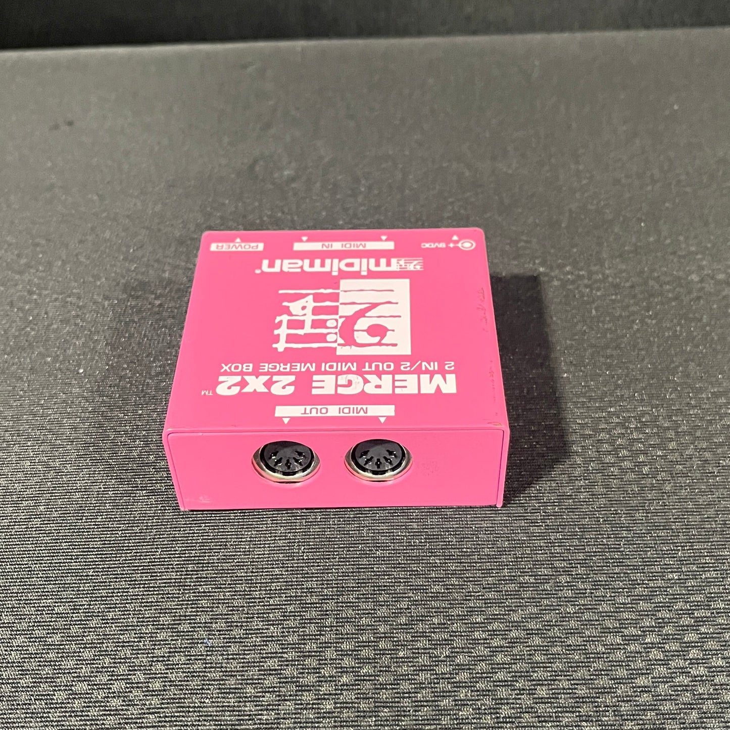 Midiman Merge 2x2 Midi Merge Box, Midiman Merge Box, Midi Merge Box, 2x2 Merge Box, Pink Midiman Merge Box. We Sell Professional Audio Equipment. Audio Systems, Amplifiers, Consoles, Mixers, Electronics, Entertainment, Live Sound.