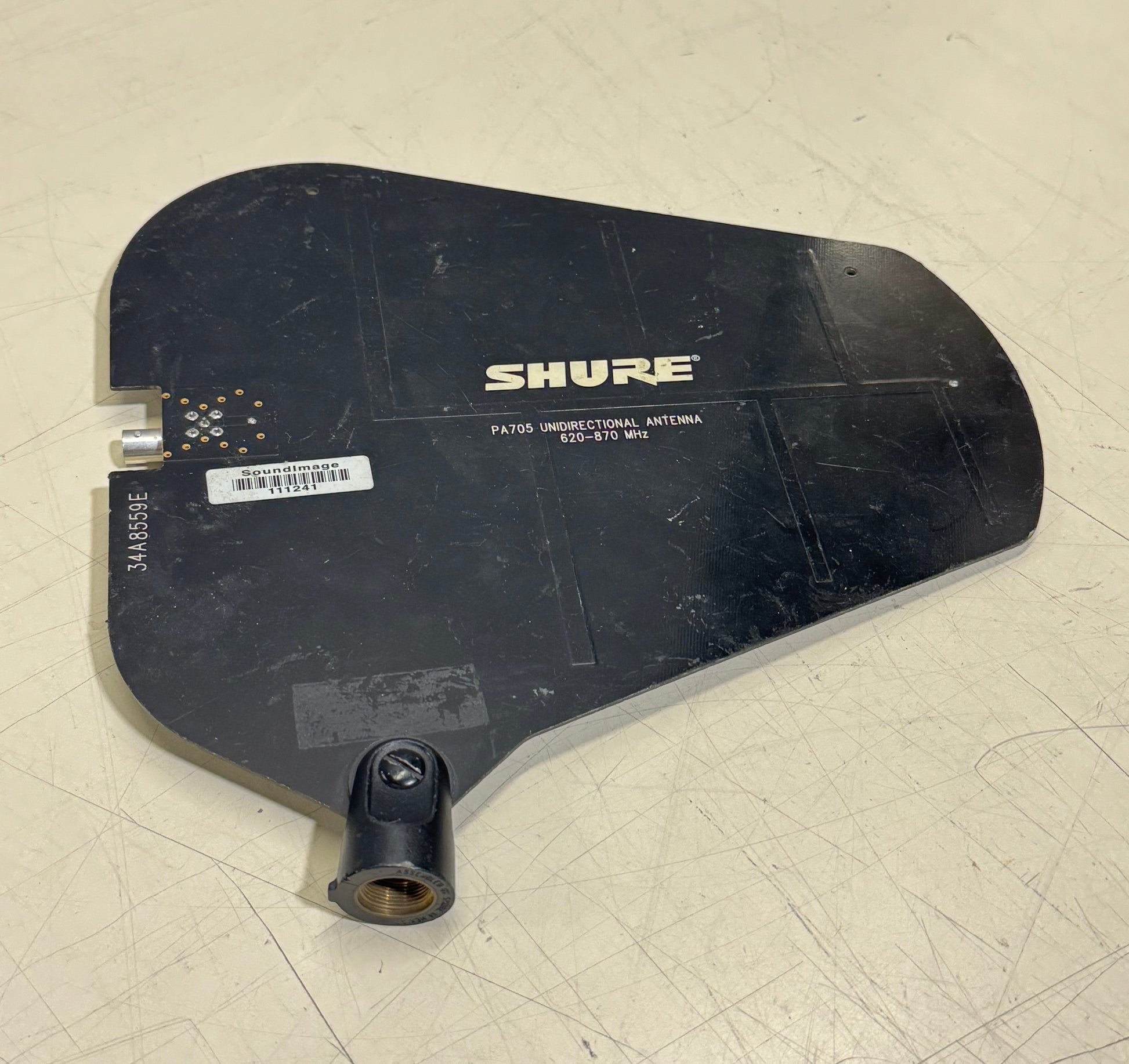 Shure PA705 Unidirectional Antenna, Shure PA705, Shure Unidirectional Antenna, Shure Antenna, 620-870 MHz Antenna. We Sell Professional Audio Equipment. Audio Systems, Amplifiers, Consoles, Mixers, Electronics, Entertainment, Live Sound.