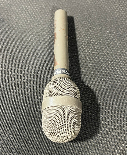 Electro-Voice PL-95, Electro-Voice PL95, PL-95 Dynamic Cardioid Microphone, Vintage Electro-Voice Microphone, EV Microphones. We Sell Professional Audio Equipment. Audio Systems, Amplifiers, Consoles, Mixers, Electronics, Entertainment, Live Sound.
