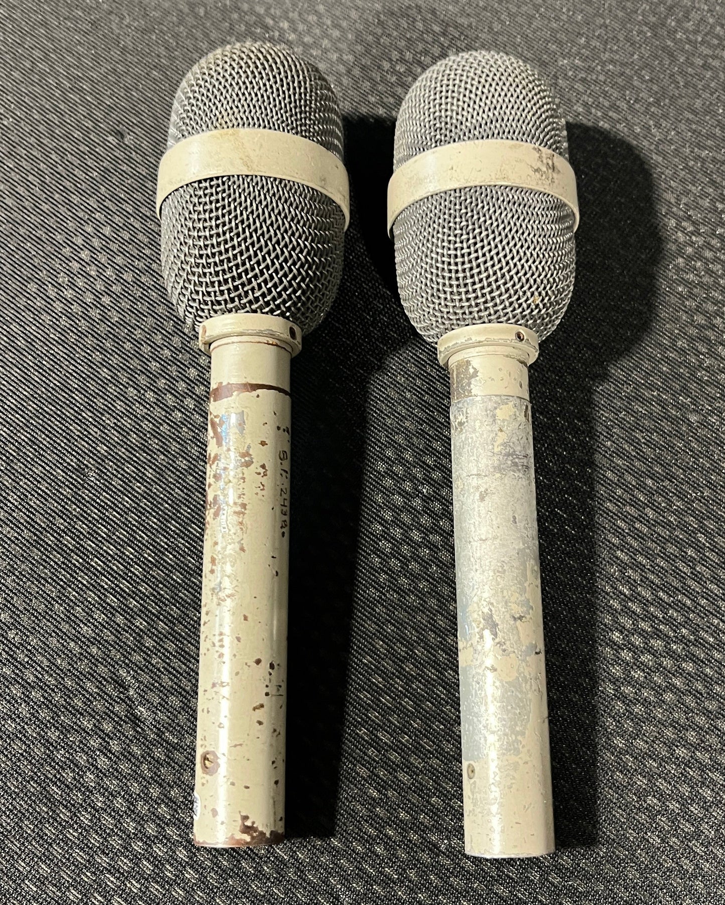Electro-Voice PL-95A, Electro-Voice PL-95A Lot, PL-95A Dynamic Cardioid Microphone, Vintage Electro-Voice Microphone, EV Microphone Lot. We Sell Professional Audio Equipment. Audio Systems, Amplifiers, Consoles, Mixers, Electronics, Entertainment, Live Sound.
