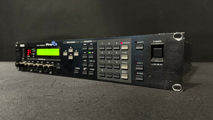 Yamaha ProR3 Side 2