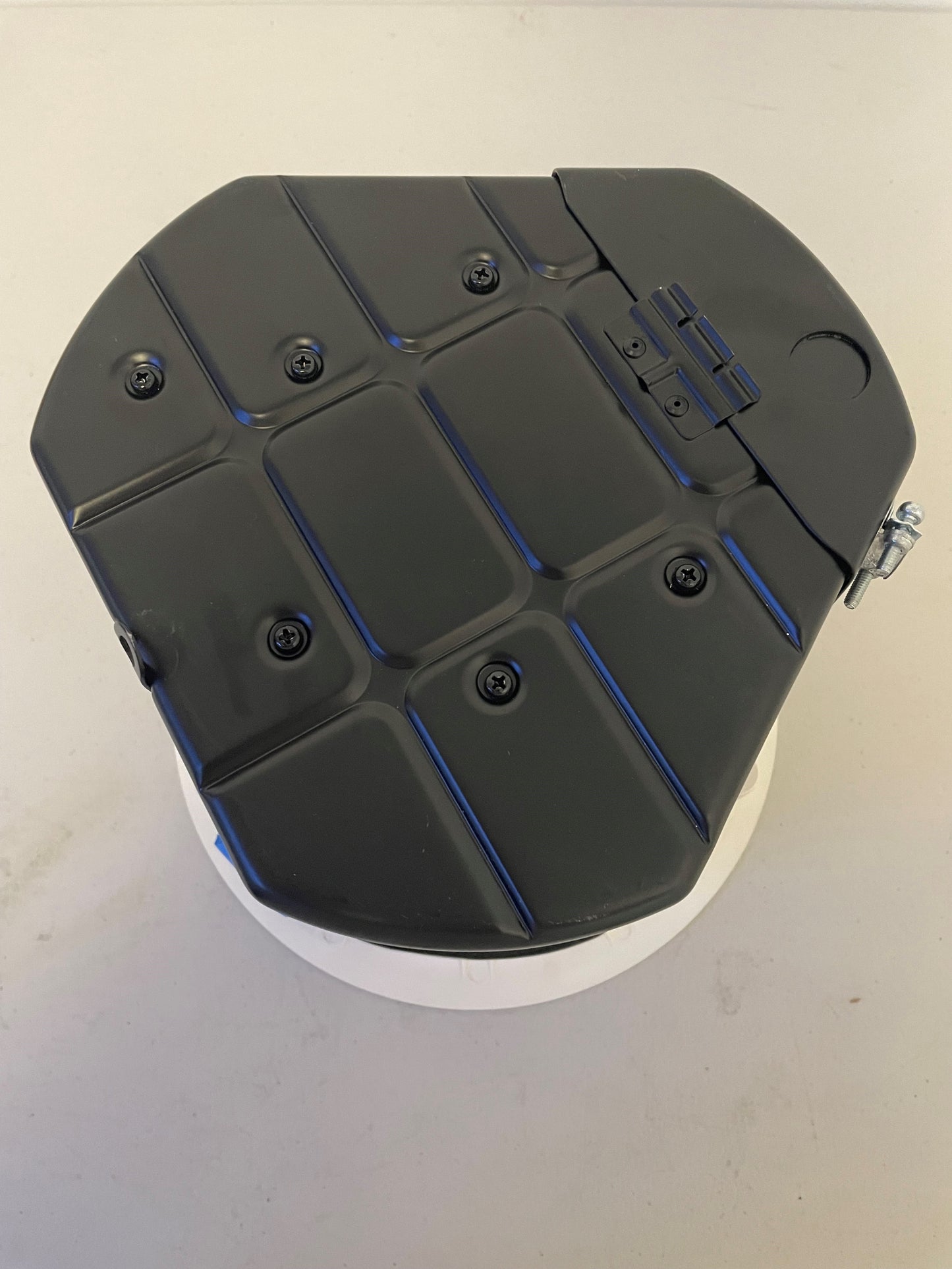 Used QSC AD-C6T Ceiling Speaker (1) White for Sale. We Sell Professional Audio Equipment. Audio Systems, Amplifiers, Consoles, Mixers, Electronics, Entertainment and Live Sound.