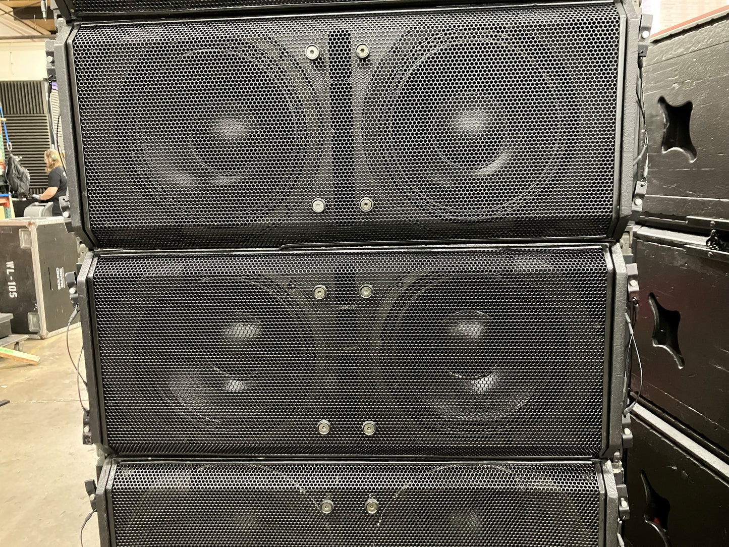 QSC Wideline WL2102 Line Array Enclosure, QSC Dual 10" Speaker, QSC Wideline Speaker, QSC ACE WL2102 Line Array Enclosure, Affordable Used Line Array Boxes, QSC Line Array Speakers, We Sell Professional Audio Equipment. Audio Systems, Amplifiers, Consoles, Mixers, Electronics, Entertainment, Live Sound