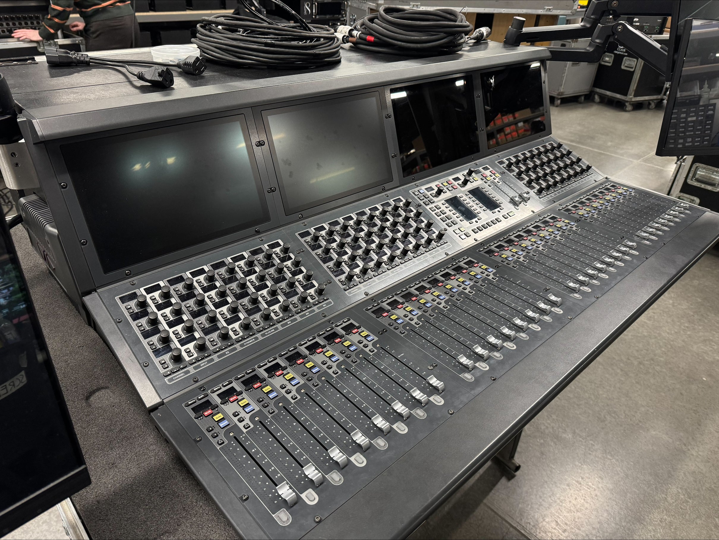 Used Avid Venue S6L-32D Console Package with E6L-192 & Stage 64