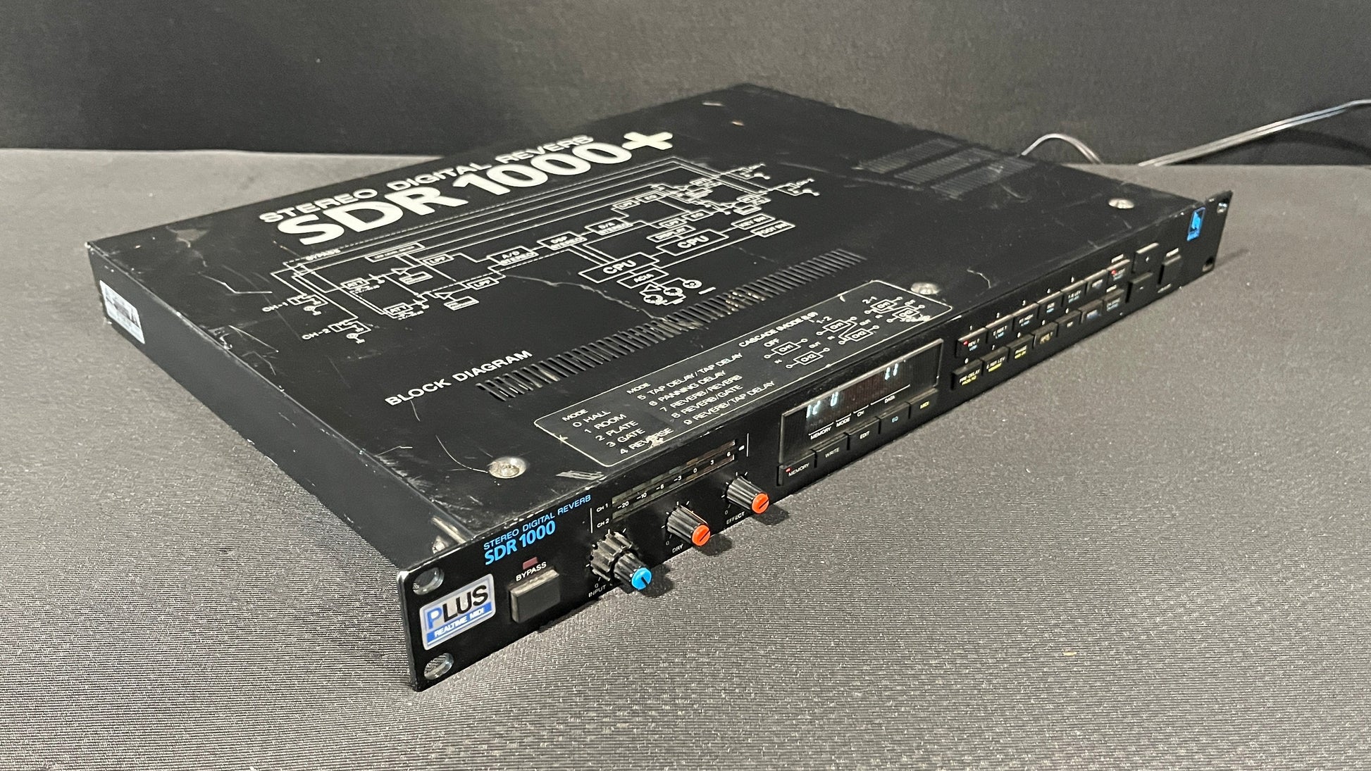 Ibanez SDR 1000 Digital Reverb, Ibanez SDR 1000,  SDR 1000 Digital Reverb, Ibanez Digital Reverb, Ibanez Effects. We Sell Professional Audio Equipment. Audio Systems, Amplifiers, Consoles, Mixers, Electronics, Entertainment, Live Sound.