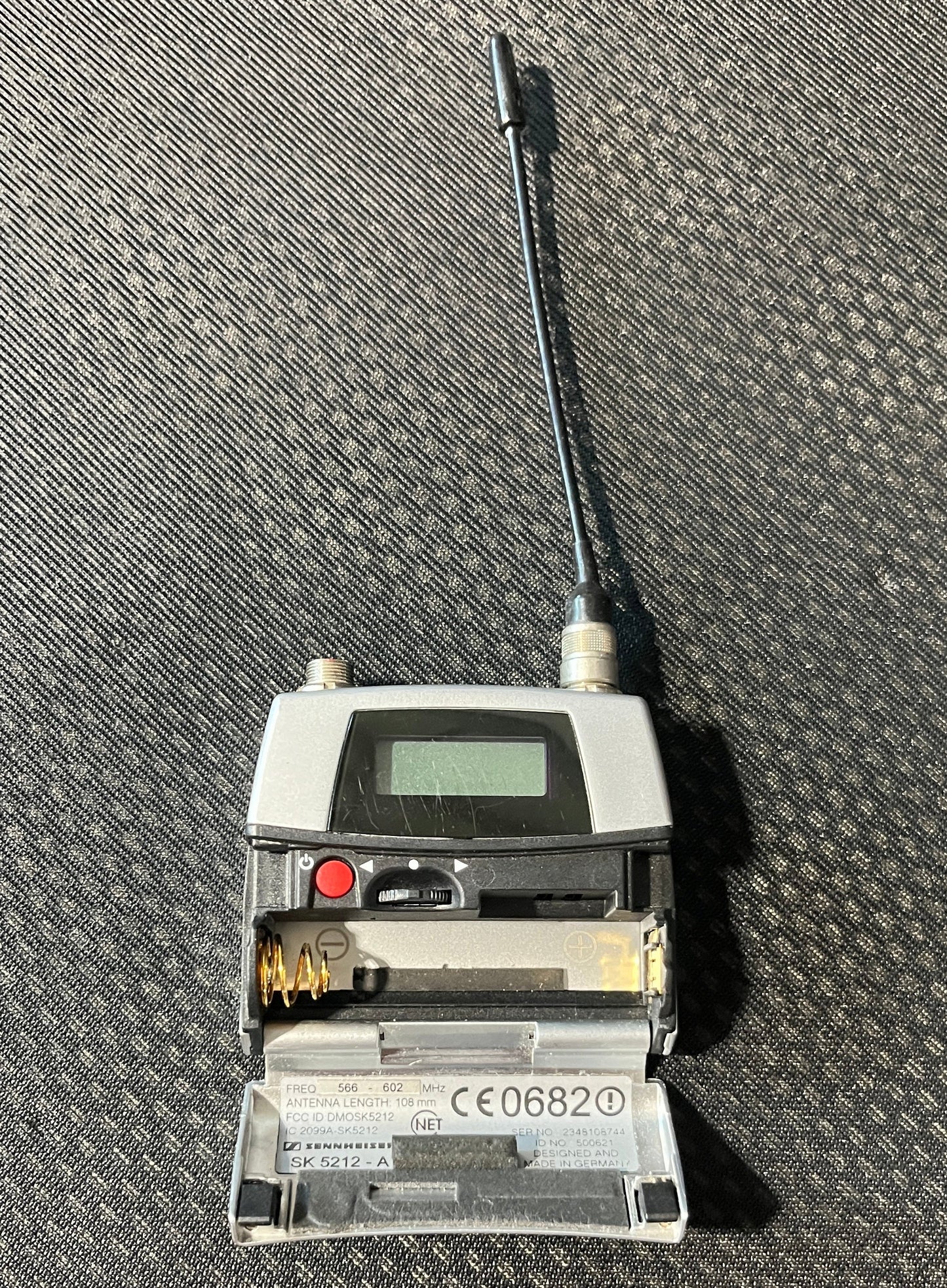 Sennheiser SK 5212-A Mikroport Bodypack Transmitter 566-602 MHz, Sennheiser SK 5212-A, Sennheiser SK 5212-A Bodypack Transmitter, Sennheiser SK 5212, Sennheiser Bodypack. We Sell Professional Audio Equipment. Audio Systems, Amplifiers, Consoles, Mixers, Electronics, Entertainment, Live Sound.