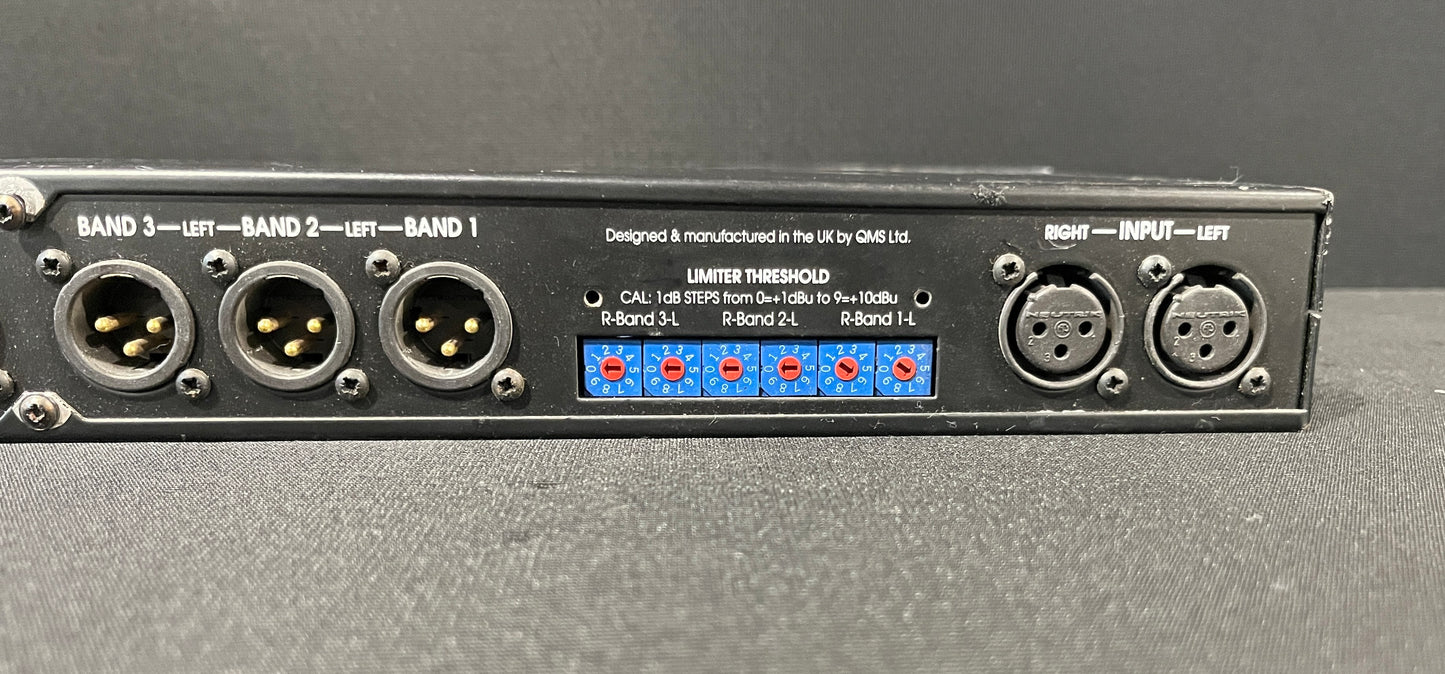 Quested SM326 System Manager, Quested SM326, Quested SM326 3-Way Stereo System Manager, Quested SM326 Crossover, SM326. We Sell Professional Audio Equipment. Audio Systems, Amplifiers, Consoles, Mixers, Electronics, Entertainment, Live Sound.

