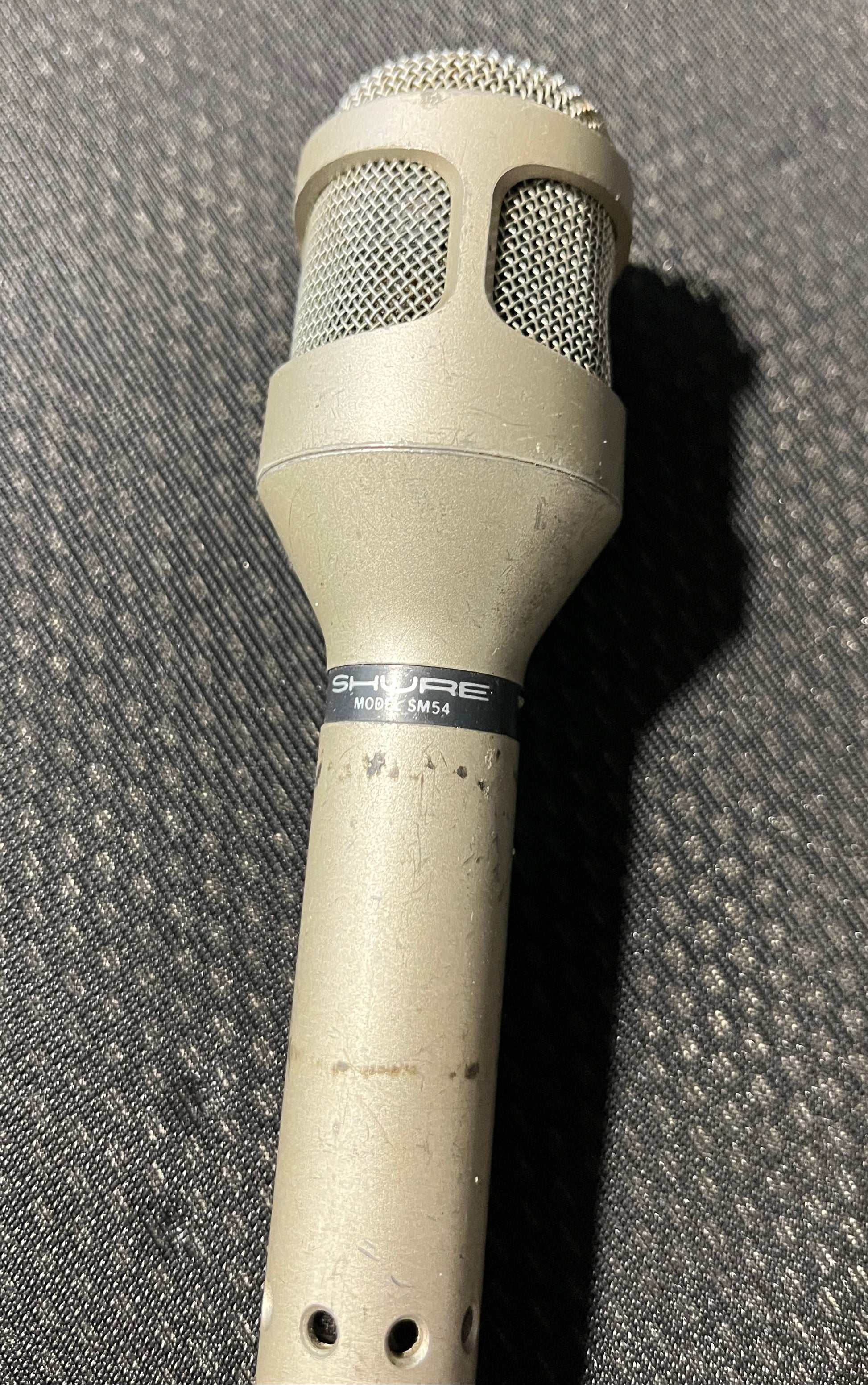 Shure SM54 Dynamic Unidirectional Microphone, Shure SM54, Shure SM54 Dynamic Microphone, Vintage Shure Microphones, Shure Dynamic Mic. We Sell Professional Audio Equipment. Audio Systems, Amplifiers, Consoles, Mixers, Electronics, Entertainment, Live Sound.