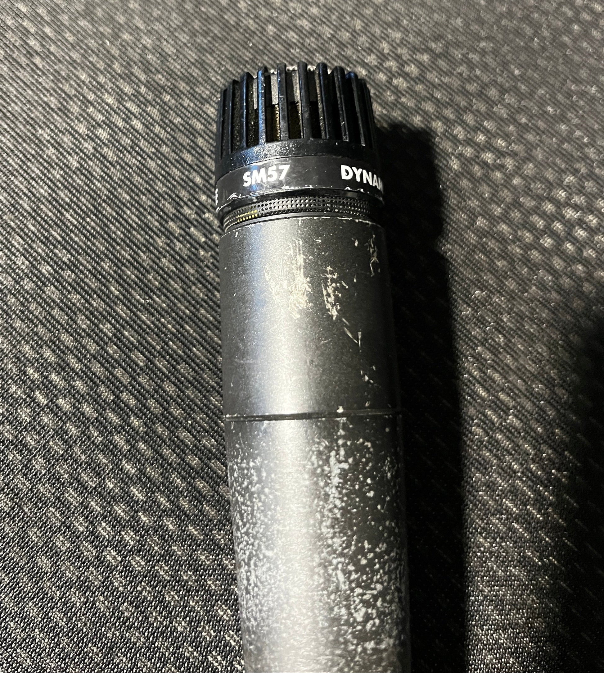 Shure SM57 Dynamic Cardioid Microphone, Shure SM57, Shure SM57 Lot, Shure Microphone Lot, Shure SM57 Dynamic Mic. We Sell Professional Audio Equipment. Audio Systems, Amplifiers, Consoles, Mixers, Electronics, Entertainment, Live Sound.

