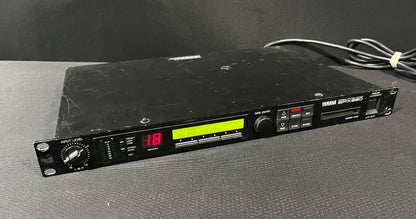 Yamaha SPX990 Professional Multi-Effect Processor, Yamaha SPX990, SPX990, Yamaha Effects Processor, Yamaha Rack Effects. We Sell Professional Audio Equipment. Audio Systems, Amplifiers, Consoles, Mixers, Electronics, Entertainment, Live Sound.
