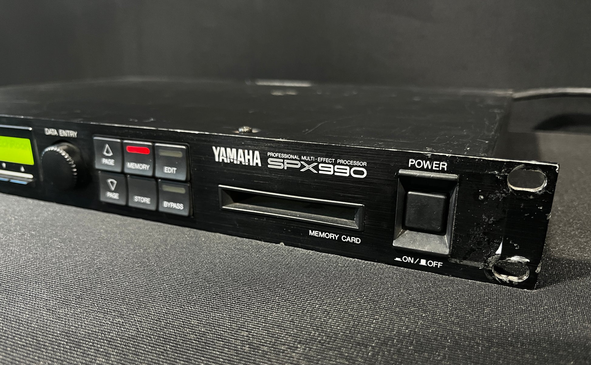 Yamaha SPX990 Professional Multi-Effect Processor, Yamaha SPX990, SPX990, Yamaha Effects Processor, Yamaha Rack Effects. We Sell Professional Audio Equipment. Audio Systems, Amplifiers, Consoles, Mixers, Electronics, Entertainment, Live Sound.
