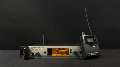 Sennheiser SR 300 IEM G3 Package with EK 300 Bodypack (A, 516-558 MHz) Front