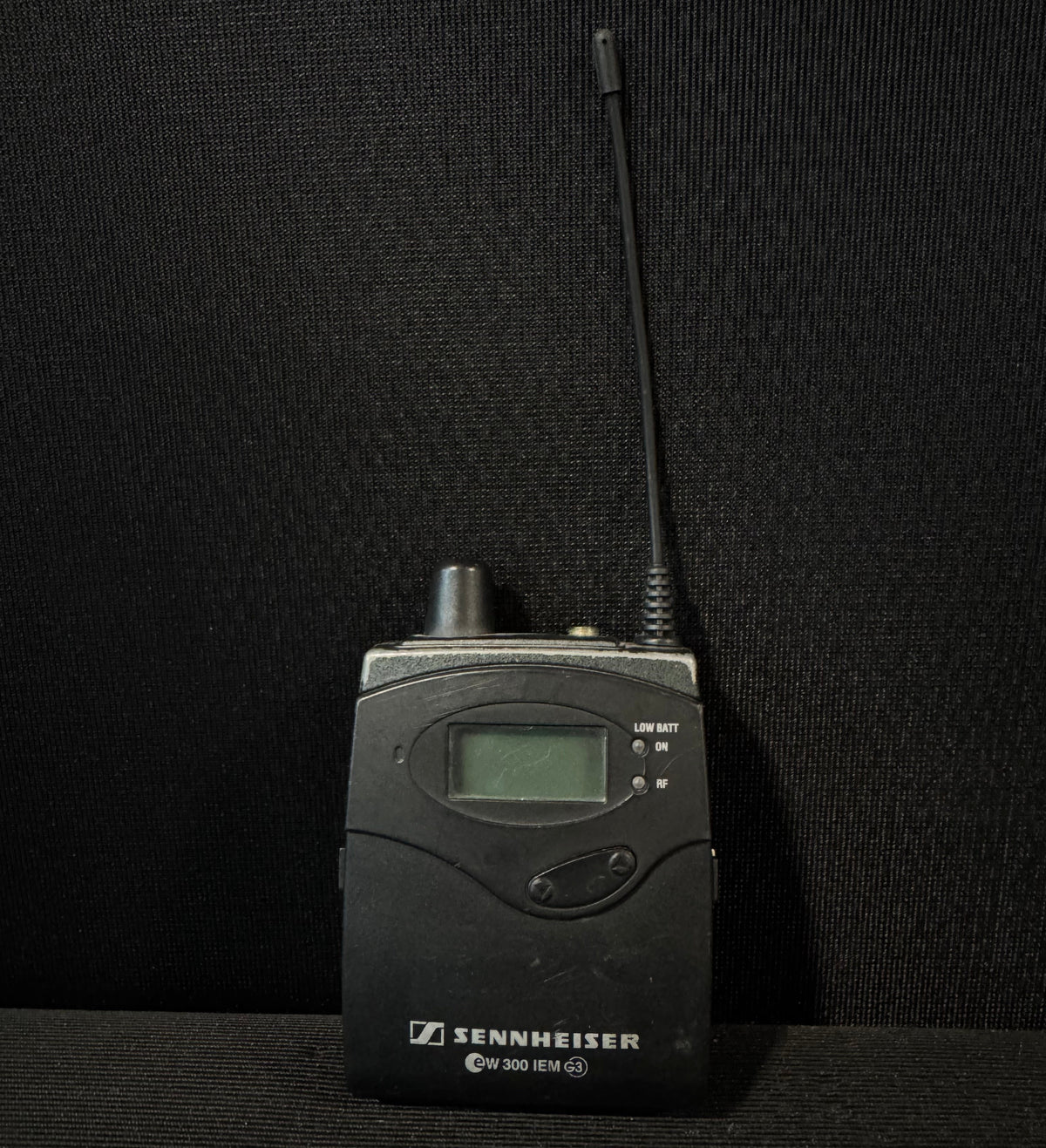 Sennheiser SR 300 IEM G3 Package with EK 300 Bodypack (G, 566-608 MHz) Bodypack