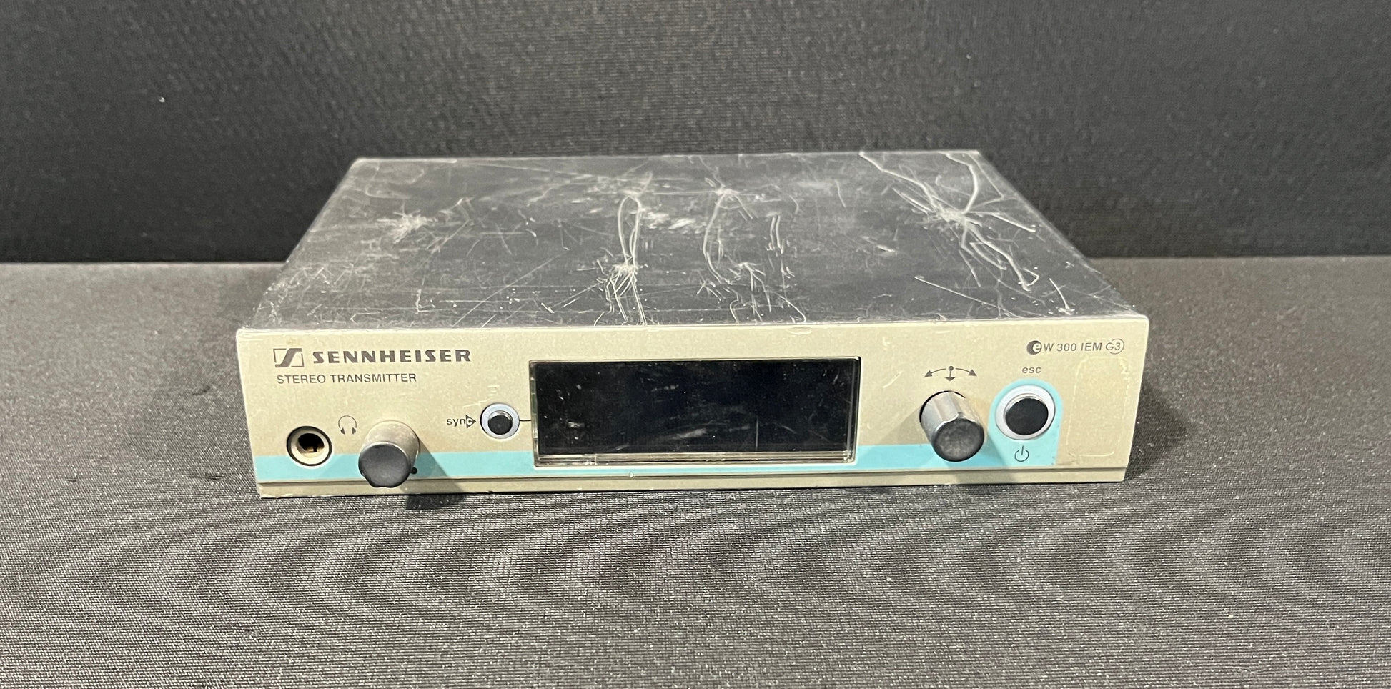 Sennheiser Evolution G3 SR 300 IEM Single Stereo Transmitter, Sennheiser SR 300 IEM, Sennheiser SR 300 IEM A Band, Sennheiser SR 300 IEM 516-558 MHz, Sennheiser G3 Transmitter. We Sell Professional Audio Equipment. Audio Systems, Amplifiers, Consoles, Mixers, Electronics, Entertainment, Live Sound.