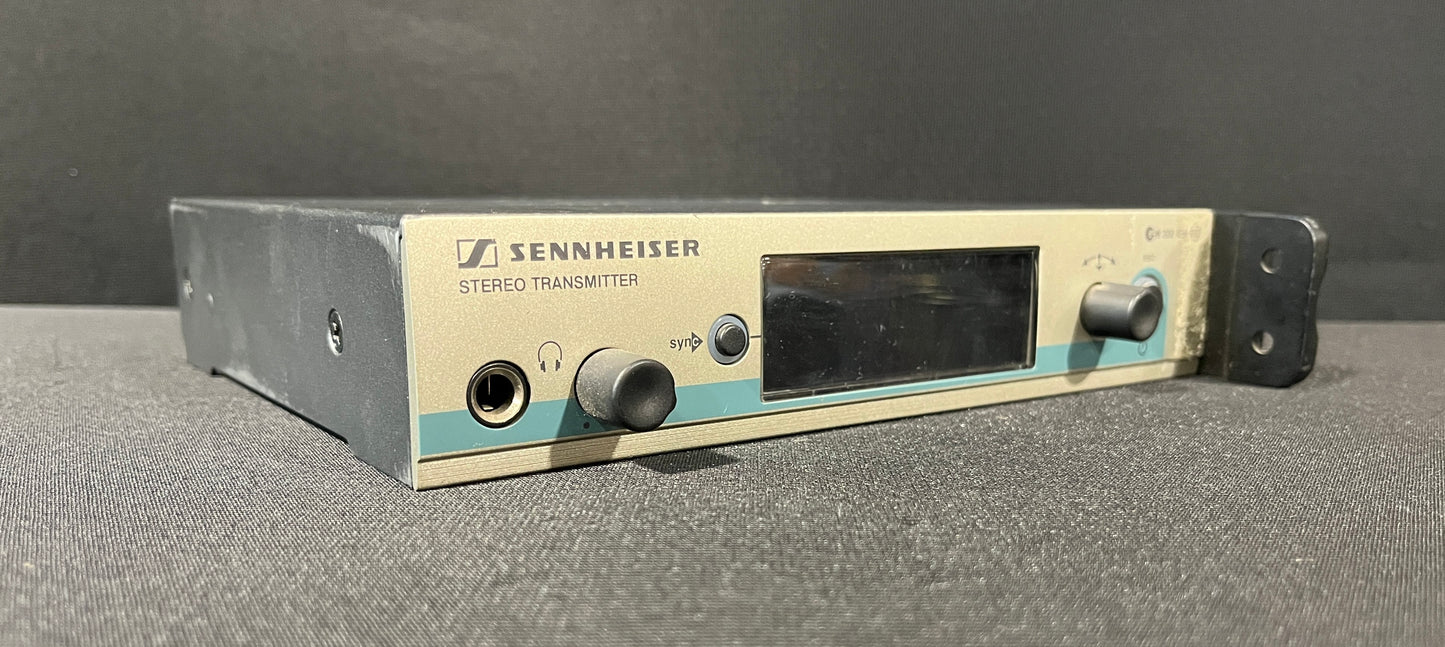 Sennheiser Evolution G3 SR 300 IEM Single Stereo Transmitter, Sennheiser SR 300 IEM, Sennheiser SR 300 IEM G Band, Sennheiser SR 300 IEM 566-608 MHz, Sennheiser G3 Transmitter. We Sell Professional Audio Equipment. Audio Systems, Amplifiers, Consoles, Mixers, Electronics, Entertainment, Live Sound.