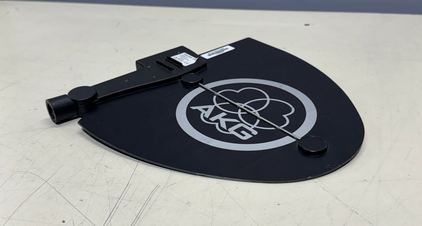 AKG SRA 2 B/W Active Directional Antenna (500-865 MHz), AKG SRA 2 B/W Antenna, AKG SRA 2, AKG Antenna, 500-965 MHz Antenna. We Sell Professional Audio Equipment. Audio Systems, Amplifiers, Consoles, Mixers, Electronics, Entertainment, Live Sound. 