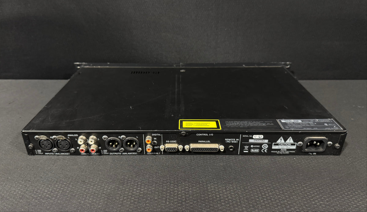 Tascam SS-CDR200 Back Top