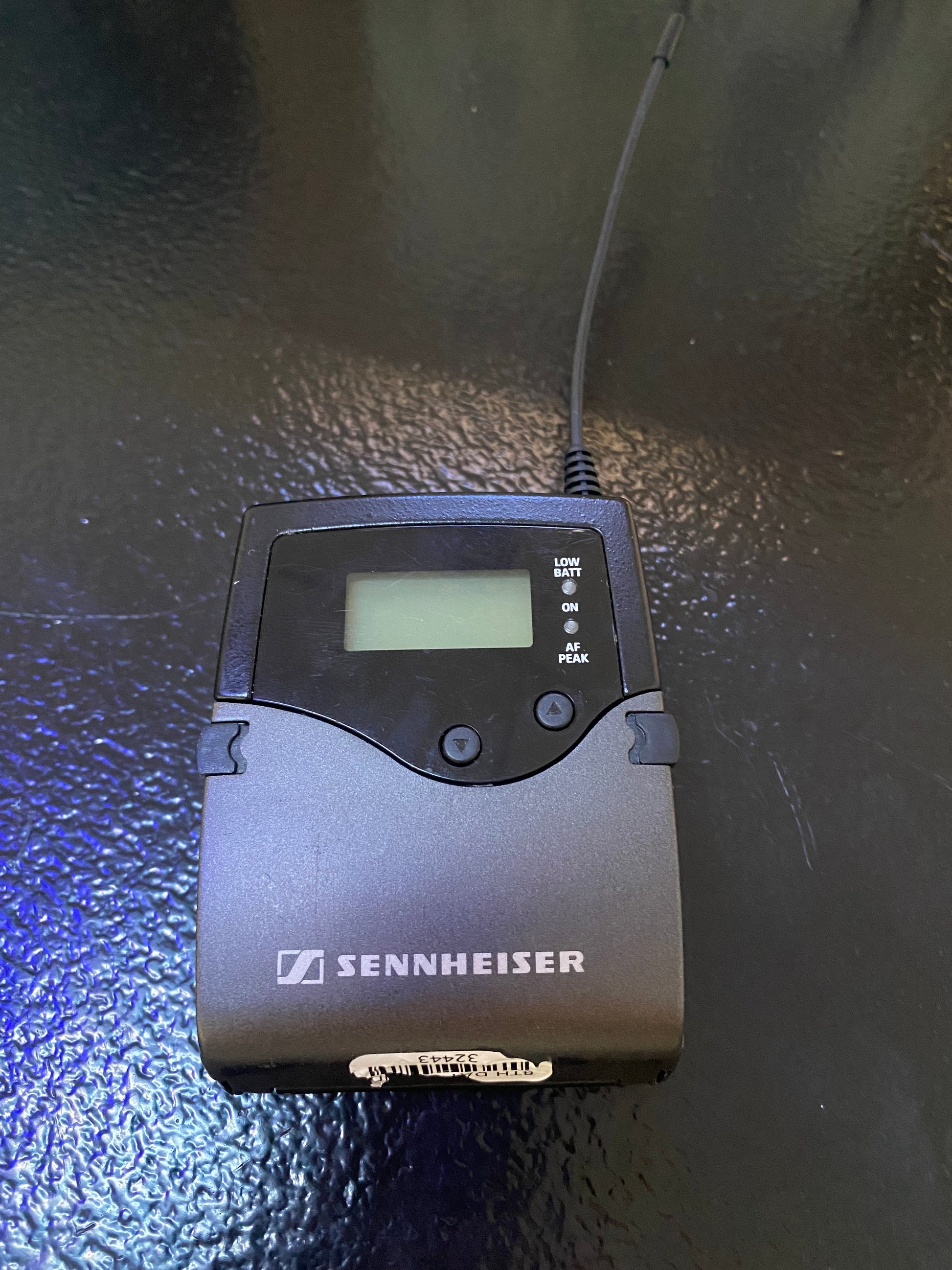 Sennheiser SK2000XP Bodypack, Sennheiser SK2000XP Gw, Sennheiser Bodypack Gw Range, Sennheiser Bodypack Gw 558-626 MHz Range, We Sell Professional Audio Equipment. Audio Systems, Amplifiers, Consoles, Mixers, Electronics, Entertainment, Live Sound.