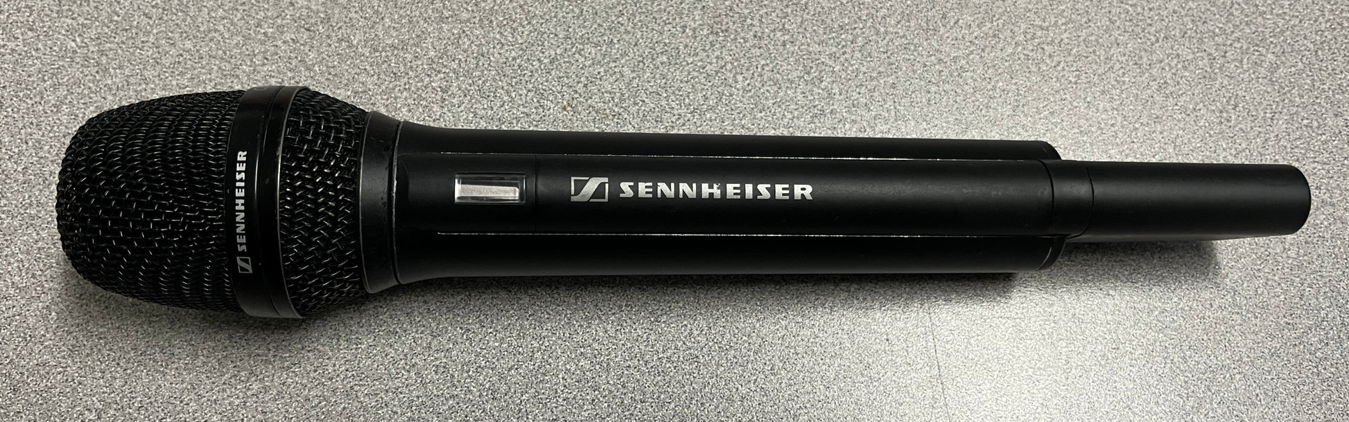 Sennheiser SKM 5000, Sennheiser Wireless Transmitter, Sennheiser Handheld, Sennheiser Handheld 506-529 MHz, Wireless Handheld Transmitter (506.200-529.875 MHz), We Sell Professional Audio Equipment. Audio Systems, Amplifiers, Consoles, Mixers, Electronics, Entertainment, Live Sound.