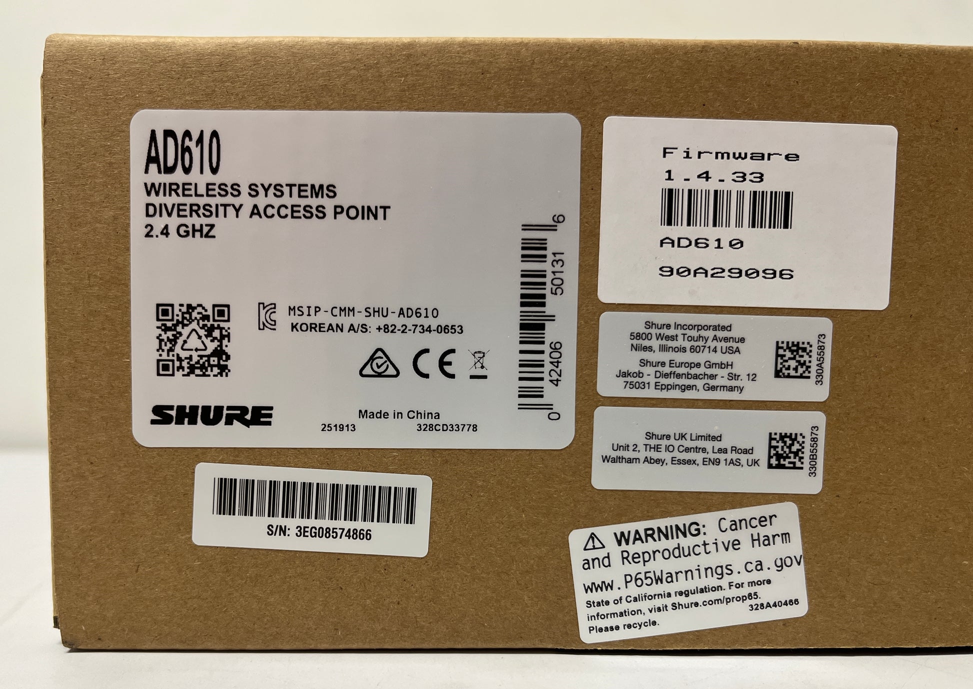 Shure AD610 Diversity ShowLink Access Point, Shure AD610 Access Point, Shure Access Point, Shure AD610, We Sell Professional Audio Equipment. Audio Systems, Amplifiers, Consoles, Mixers, Electronics, Entertainment, Live Sound