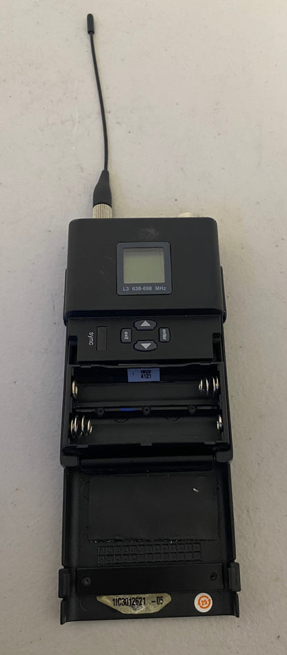 Shure UR1 Wireless Bodypack Transmitter, Shure UR1 L3 Transmitter, Shure 638-698 MHz Bodypack, We Sell Professional Audio Equipment. Audio Systems, Amplifiers, Consoles, Mixers, Electronics, Entertainment, Live Sound.