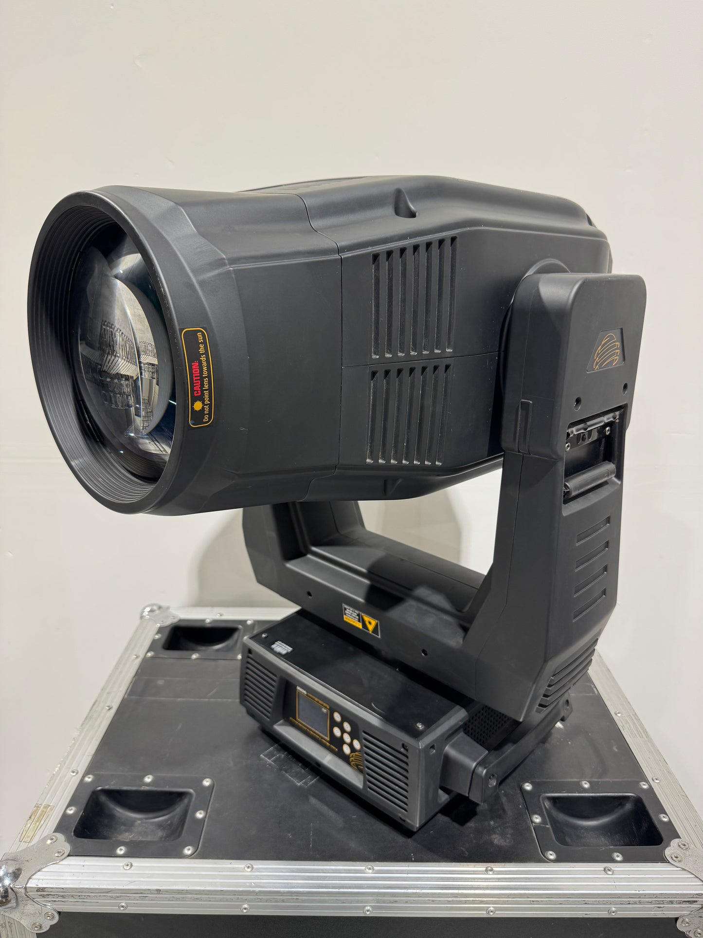 High End Systems SolaHybeam 2000 Hybrid Moving Light, High End Systems SolaHybeam, High End SolaHybeam, SolaHybeam Hybrid Moving Light, High End Moving Stage Light. We Sell Professional Lighting Equipment. Lighting Systems, Fixtures, Consoles, Dimmers, Control Systems, Electronics, Entertainment, Live Lighting.