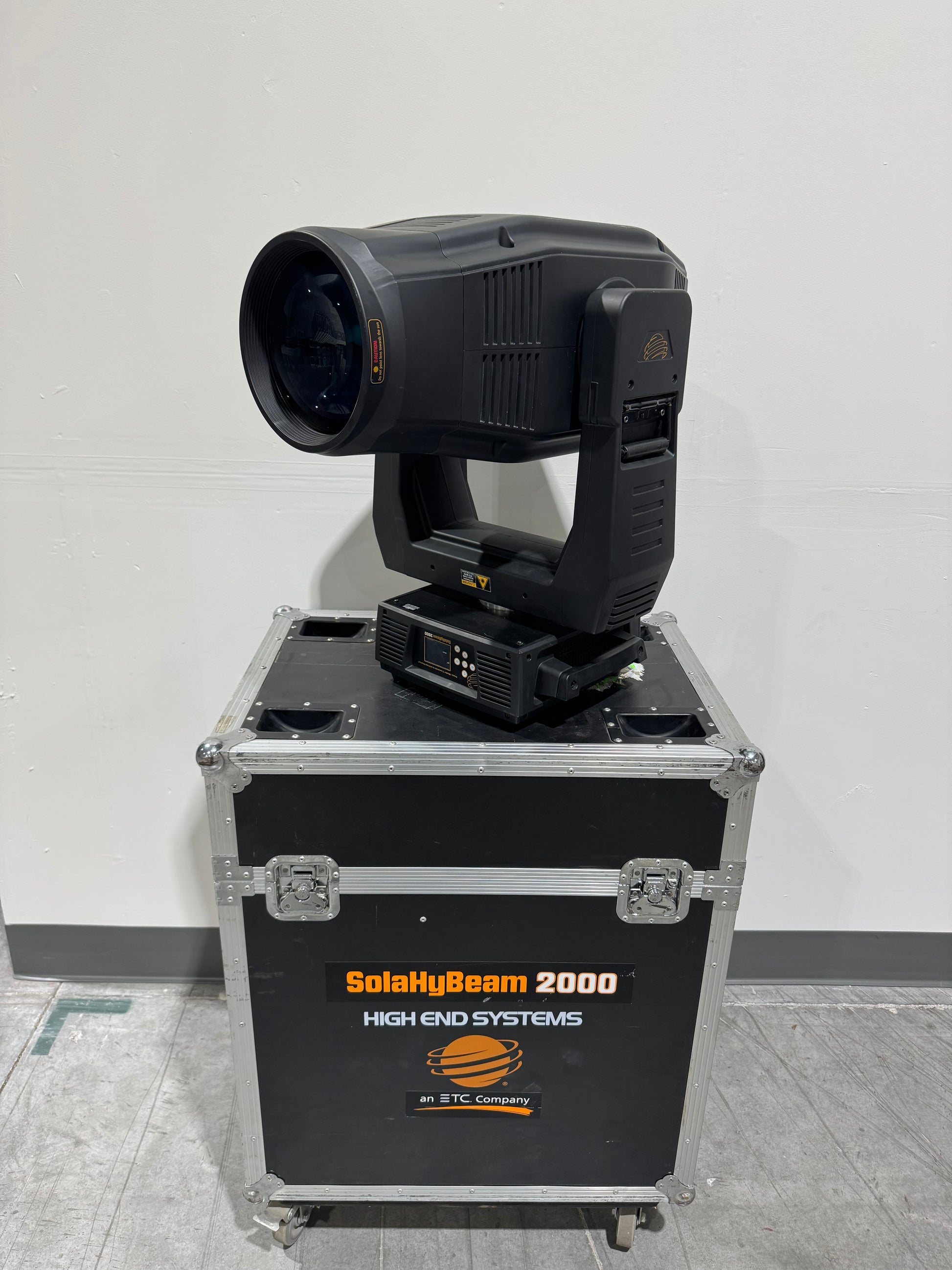 High End Systems SolaHybeam 2000 Hybrid Moving Light, High End Systems SolaHybeam, High End SolaHybeam, SolaHybeam Hybrid Moving Light, High End Moving Stage Light. We Sell Professional Lighting Equipment. Lighting Systems, Fixtures, Consoles, Dimmers, Control Systems, Electronics, Entertainment, Live Lighting.