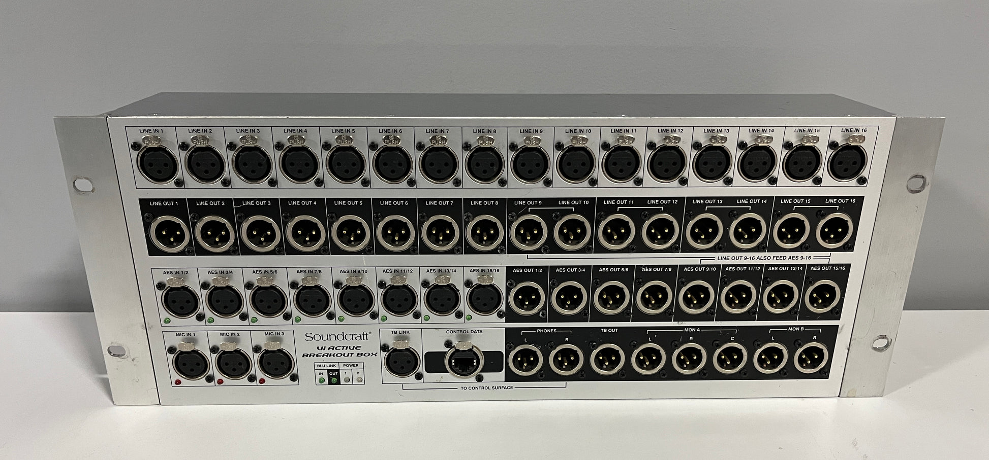 Soundcraft Breakout Box, Soundcraft Active Vi, Soundcraft Blu Link, Breakout Box, Blu Link Soundcraft. We Sell Professional Audio Equipment. Audio Systems, Amplifiers, Consoles, Mixers, Electronics, Entertainment, Live Sound.