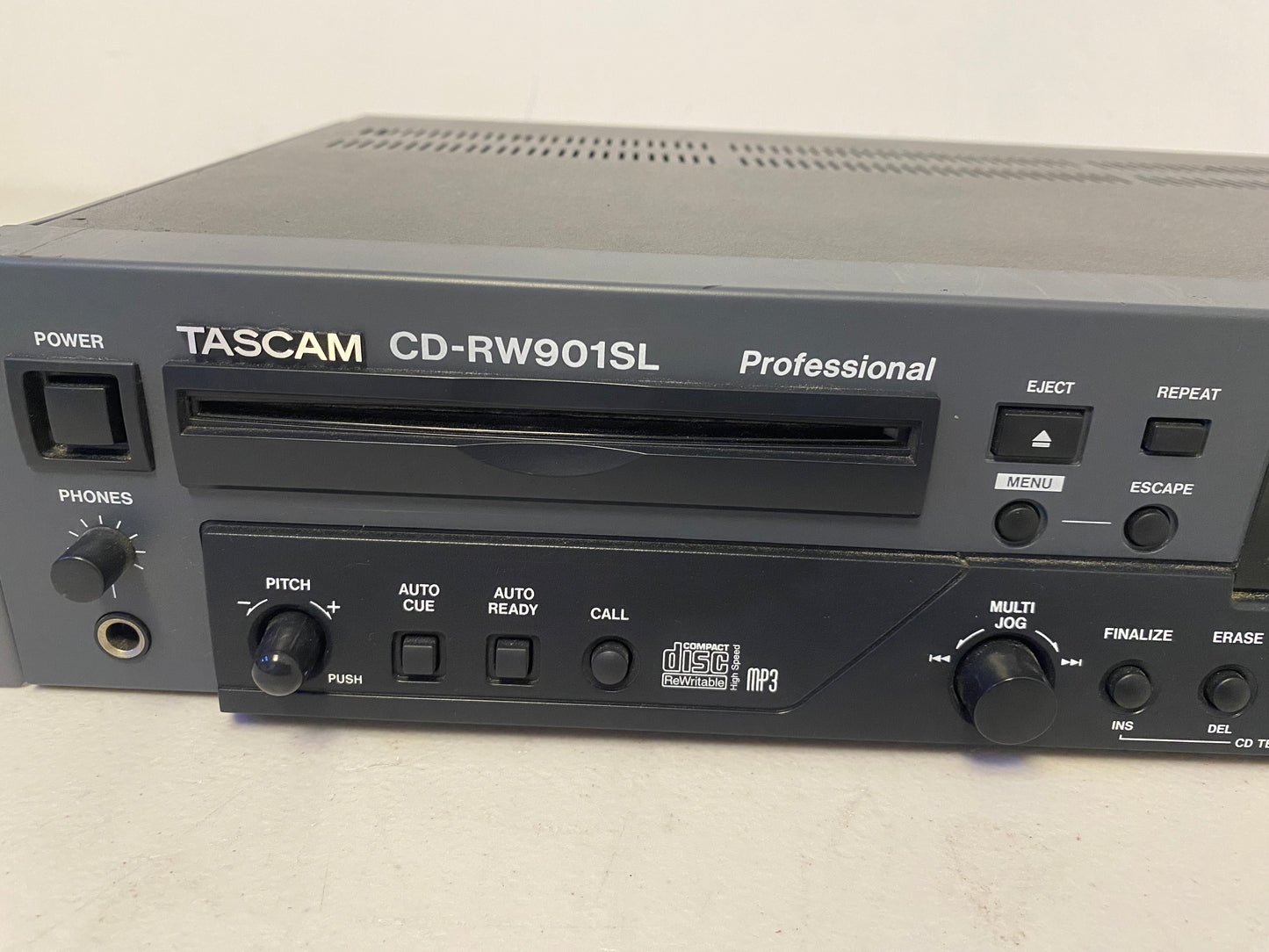 Tascam CD Recorder, Tascam CD Player, Tascam 2RU CD Recorder, Tascam CD-RW901SL, Rack Mounted CD Player, We Sell Professional Audio Equipment. Audio Systems, Amplifiers, Consoles, Mixers, Electronics, Entertainment, Live Sound.