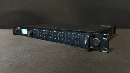 Shure ULX-D Quad Wireless Package, ULXD4Q, ULXD1 (H50, 534-598 MHz) Side 2