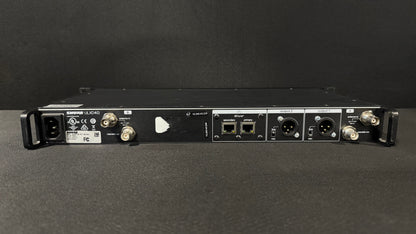 Shure ULX-D Package Back