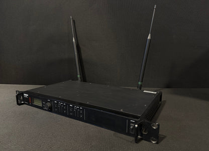 Shure ULX-D Package with Beltpacks, H50, Side 2