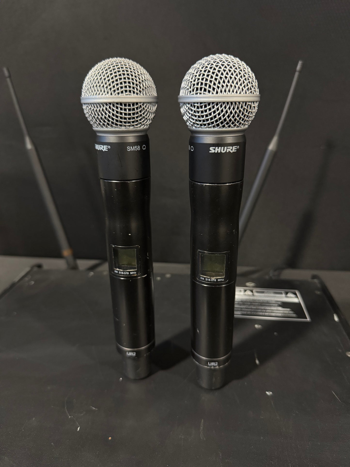 Shure UR4D Dual Receiver Package, Shure UR4D H4, Shure UR4D Package, Shure UR4D with UR1 and UR2, Shure UR4D H4 Band 518-578 MHz. We Sell Professional Audio Equipment. Audio Systems, Amplifiers, Consoles, Mixers, Electronics, Entertainment, Live Sound.