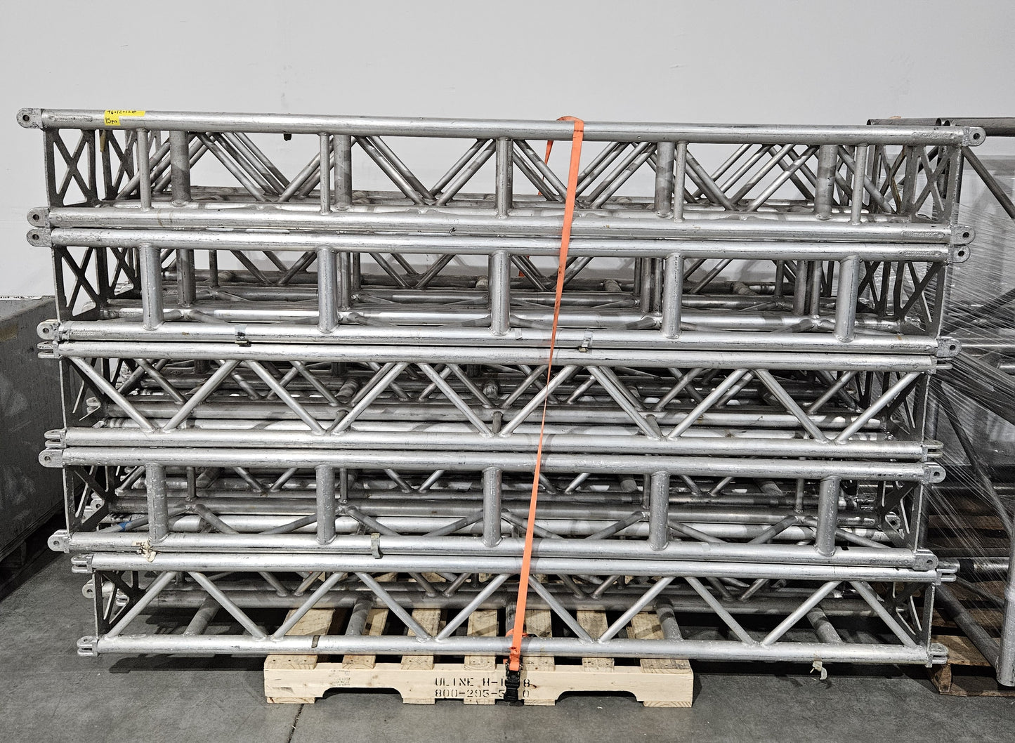 Thomas Truss Lot, Tomcat Truss Lot, Box Truss Lot, AV Truss Lot, Thomas Pre-Rig Truss, Thomas Spiggoted Truss, Folding Scaffolding, Tomcat Box Truss, Tomcat Articulating Corners, 		We Sell Professional Audio Equipment. Audio Systems, Amplifiers, Consoles, Mixers, Electronics, Entertainment, Live Sound, We Sell Professional Lighting Equipment. Lighting Systems, Fixtures, Consoles, Dimmers, Control Systems, Electronics, Entertainment, Live Lighting