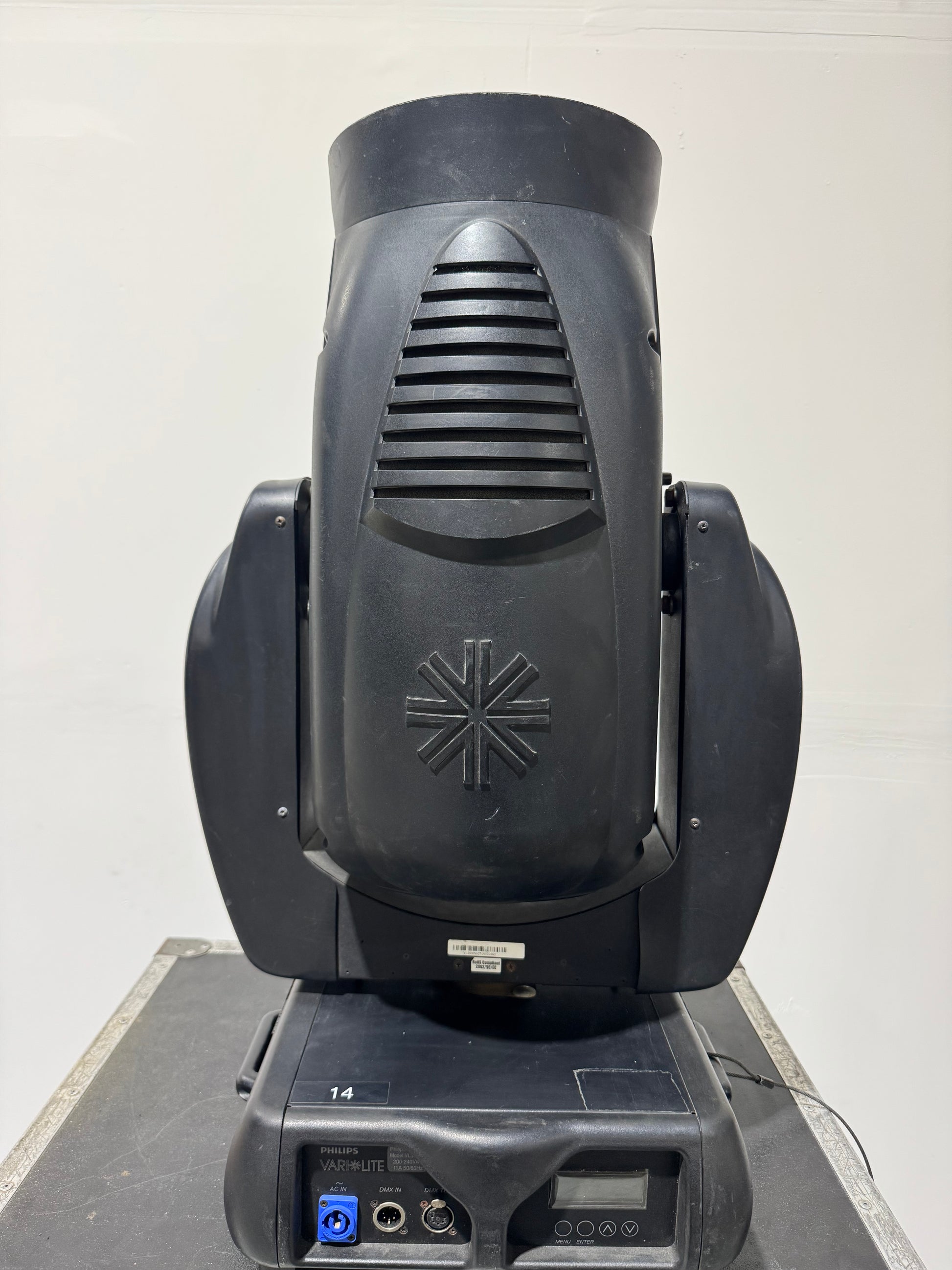 Vari-Lite VL3500 FX Wash Moving Light, Vari-Lite VL3500, VL3500, Vari-Lite Wash Light, FX Wash Light. We Sell Professional Lighting Equipment. Lighting Systems, Fixtures, Consoles, Dimmers, Control Systems, Electronics, Entertainment, Live Lighting.