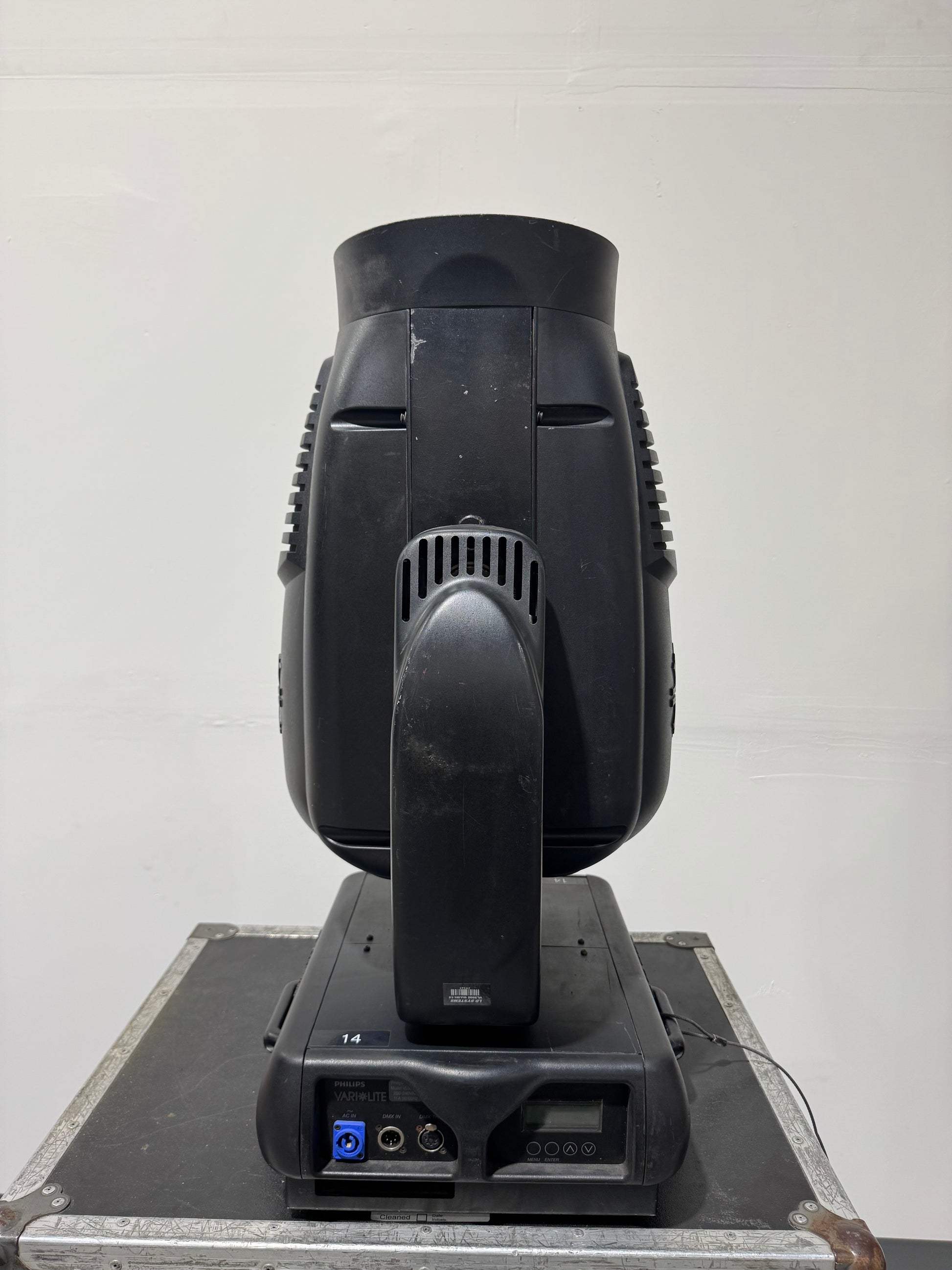 Vari-Lite VL3500 FX Wash Moving Light, Vari-Lite VL3500, VL3500, Vari-Lite Wash Light, FX Wash Light. We Sell Professional Lighting Equipment. Lighting Systems, Fixtures, Consoles, Dimmers, Control Systems, Electronics, Entertainment, Live Lighting.