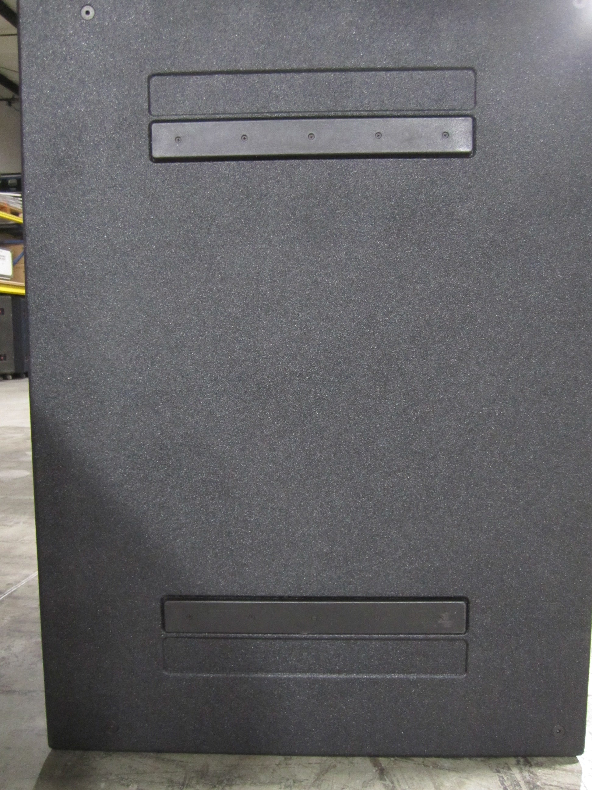 VUE audiotechnik HS221 Subwoofer, VUE SUbwoofer, VUE Extended Low Frequency Subwoofer, VUE Dual 21" Subwoofer, Dual 21" Sub, HS221 Professional Subwoofer, We Sell Professional Audio Equipment. Audio Systems, Amplifiers, Consoles, Mixers, Electronics, Entertainment, Live Sound