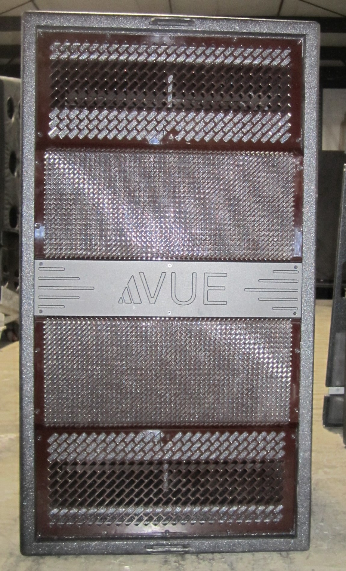 VUE audiotechnik HS221 Subwoofer, VUE SUbwoofer, VUE Extended Low Frequency Subwoofer, VUE Dual 21" Subwoofer, Dual 21" Sub, HS221 Professional Subwoofer, We Sell Professional Audio Equipment. Audio Systems, Amplifiers, Consoles, Mixers, Electronics, Entertainment, Live Sound