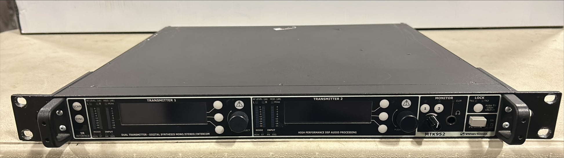 Wisycom Dual Transmitter, Wisycom 407 - 800 MHz, Wisycom MTK952-N-2W0 Dual Transmitter, We Sell Professional Audio Equipment. Audio Systems, Amplifiers, Consoles, Mixers, Electronics, Entertainment, Live Sound