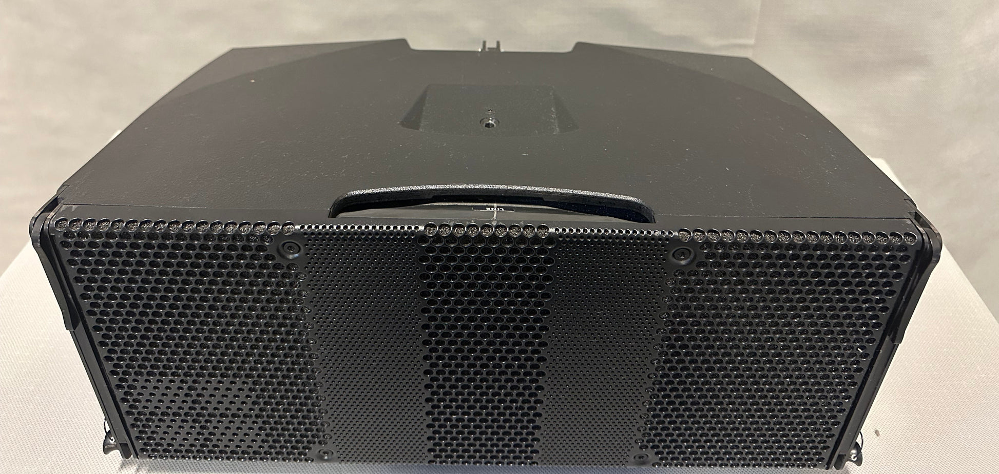 d&b T10 Speaker, d&b Line Array Speaker, d&b T10 Line Array, Used d&b T10 Speaker, Used d&b Speaker System, We Sell Professional Audio Equipment. Audio Systems, Amplifiers, Consoles, Mixers, Electronics, Entertainment, Live Sound