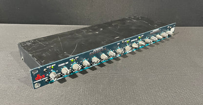 dbx 166XL Compressor/Limiter/Gate, dbx 166XL, dbx Compressor, dbx Rack Effects, 166XL Compressor. We Sell Professional Audio Equipment. Audio Systems, Amplifiers, Consoles, Mixers, Electronics, Entertainment, Live Sound.
