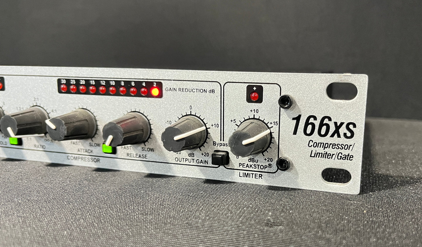 dbx 166xs Compressor/Limiter/Gate, dbx 166xs, dbx Rack Effects, dbx Compressor/Limiter/Gate, 166xs Compressor. We Sell Professional Audio Equipment. Audio Systems, Amplifiers, Consoles, Mixers, Electronics, Entertainment, Live Sound.
