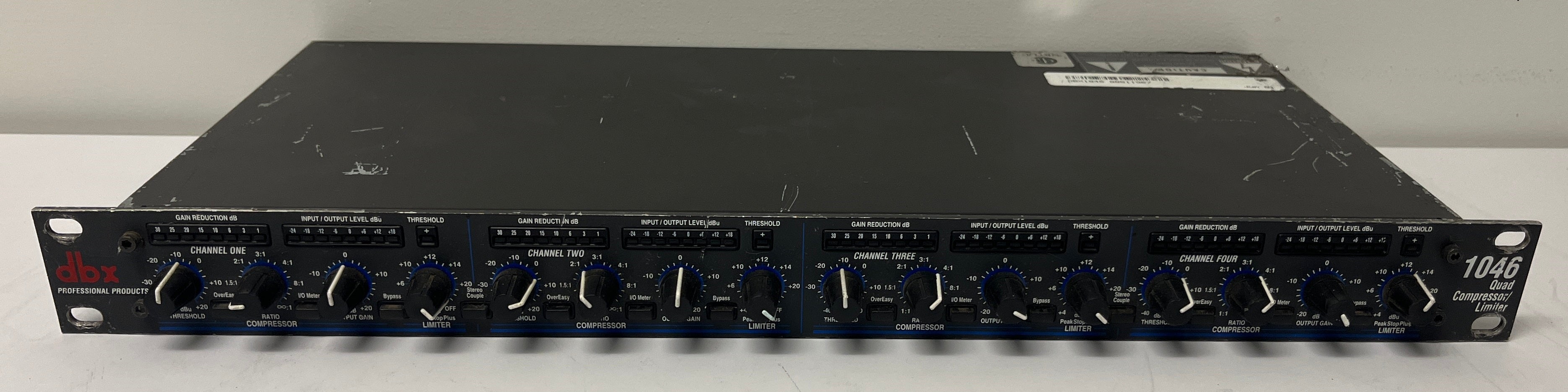 dbx 1046 Quad Compressor/Limiter – CLAIR Used Gear