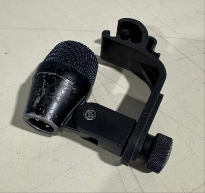 Sennheiser e904 Dynamic Microphone, Sennheiser Microphones, e904, Microphone Lot, Sennheiser Mics. We Sell Professional Audio Equipment. Audio Systems, Amplifiers, Consoles, Mixers, Electronics, Entertainment, Live Sound.
