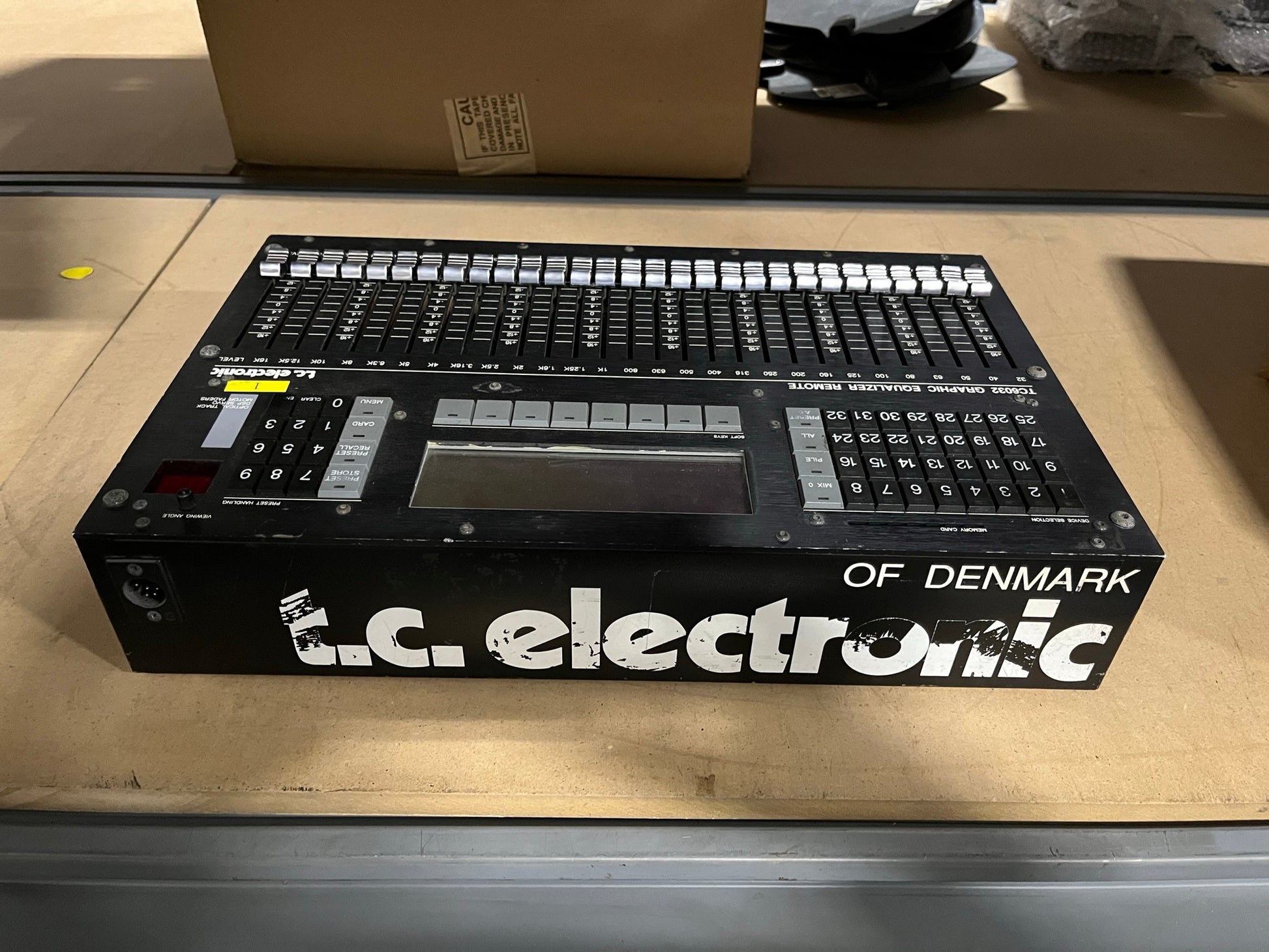 tc electronic 6032 Graphic Equalizer Remote Head, tc electronic 6032, tc electronic Graphic EQ, Graphic Equalizer Remote Head, tc electronic 6032 EQ. We Sell Professional Audio Equipment. Audio Systems, Amplifiers, Consoles, Mixers, Electronics, Entertainment, Sound, Live.