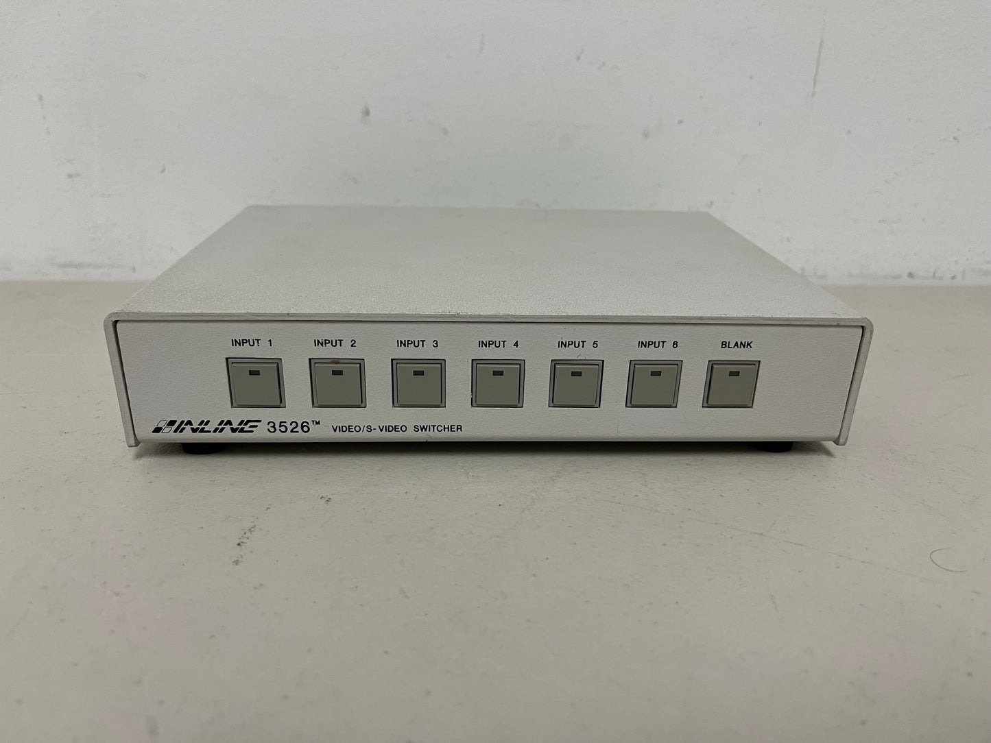 Used INLINE 3526 Video/S-Video Switcher for Sale, We Sell Professional Audio Equipment. Audio Systems, Amplifiers, Consoles, Mixers, Electronics, Entertainment, Sound, Live.