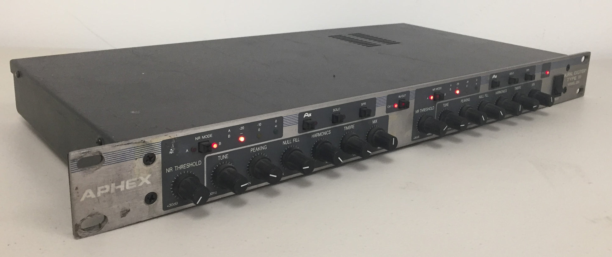 Aphex Aural Exciter Type III, Aphex Model 250, Aphex Aural Exciter Type III Model 250, Aphex Signal Processor, Aphex Aural Exciter Signal Processor, We Sell Professional Audio Equipment. Audio Systems, Amplifiers, Consoles, Mixers, Electronics, Entertainment, Live Sound.